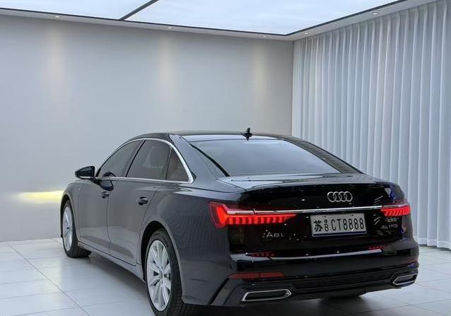 23.8万买奥迪A6L，8.5万公里值不值，家用商务全拿下？