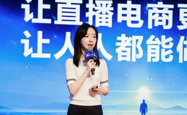 罗永浩数字人首秀破5500万，AI主播完胜真人，未来全网都是它？