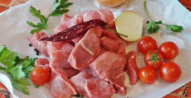 三伏天吃牛羊肉易上火，鸭肉清热又补身，咋炖都好吃？