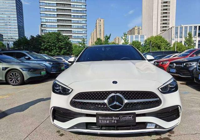 19.5万入手豪车，奔驰C级2年跑6万，值不值？