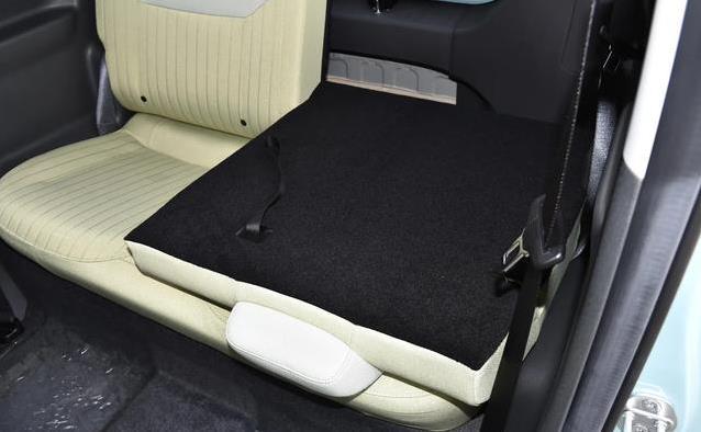 2.99万买吉利熊猫mini，颜值爆表好停车，续航短咋选？
