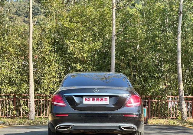 22万买奔驰E级豪车，省下26万，值不值得入手？