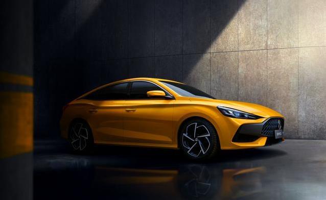 10万预算买轿跑？MG5拉风外观 猛动力，真值！