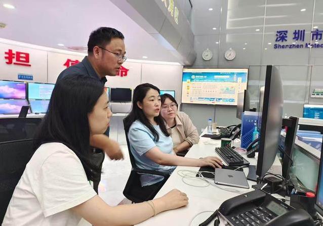 1.2万架无人机夜空起舞,气象黑科技护航,风雨中咋飞稳?