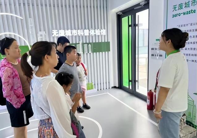 无人机飞进孩子心，科普基地联动忙，暑期活动燃爆了？