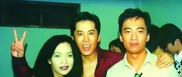 从乐坛天王到酒吧DJ，家破人亡后，他用歌声坚守梦想