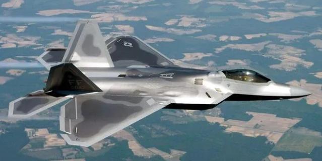 歼-20新型对面打击武器战力几何 火力翻四倍