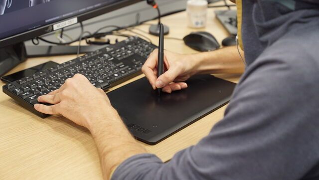 三上真司新作不再是恐怖游戏 而是幻想动作类型