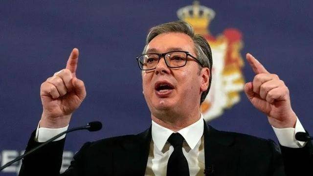 武契奇回應歐盟官員威脅 堅決捍衛(wèi)國家尊嚴
