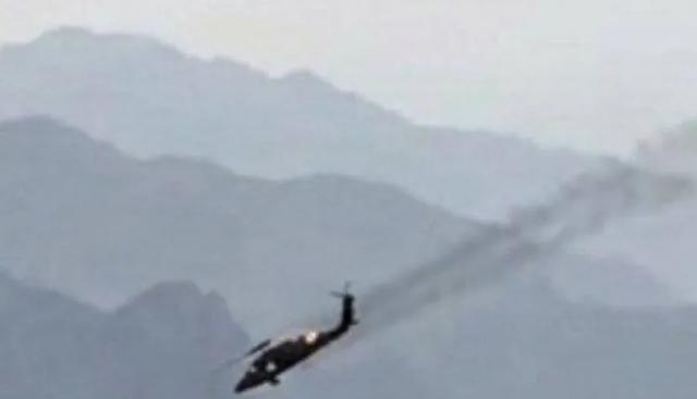 美军CH-47F直升机被伊朗炸毁 后勤枢纽面临新威胁