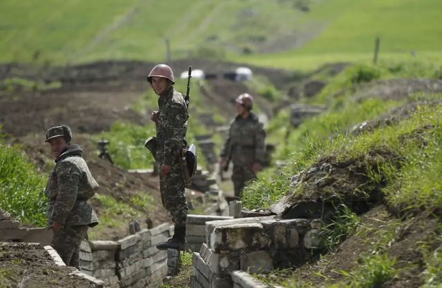 阿塞拜疆和亚美尼亚边境发生冲突