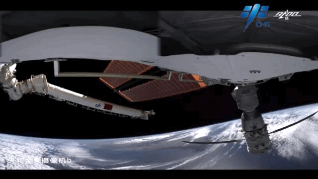 翟志刚的动作亮了！一起来看看太空里的跨年