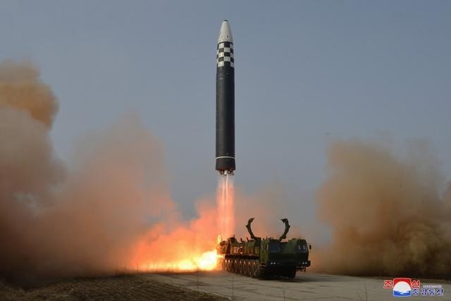 朝鲜宣布试射洲际弹道导弹