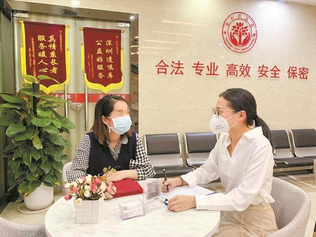 【来源：九派新闻综合新闻晨报“021视频”、澎湃新闻】