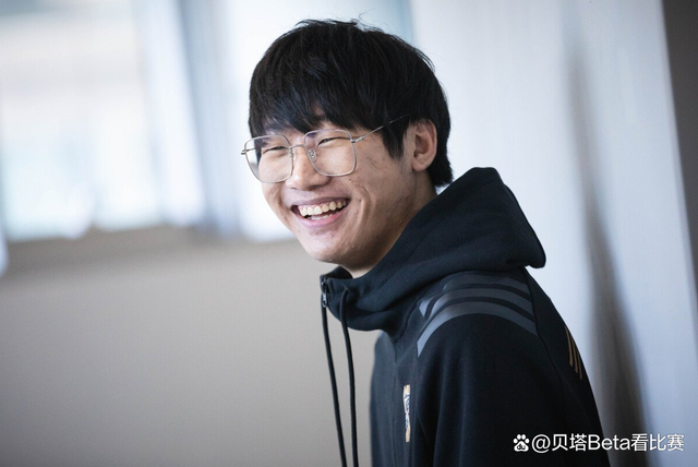 曝Ning和Baolan愿降薪打比赛 他们不在乎钱在乎有没有比赛打