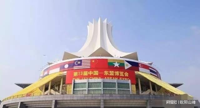 无视美国施压马来西亚向华靠拢多国排队访华 中国再迎外交潮