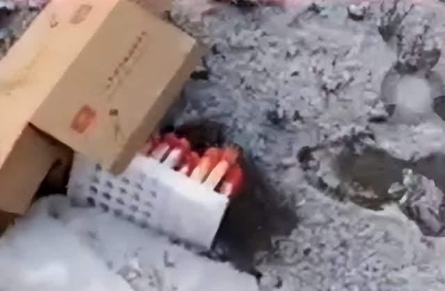 核酸公司开始“跑路”破产了? 多地出现被随地遗弃的核酸试剂管
