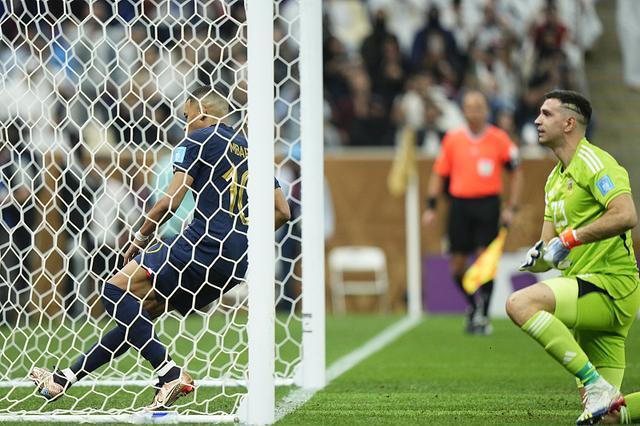法国足协正式投诉阿根廷队大马丁 侮辱规范姆巴佩