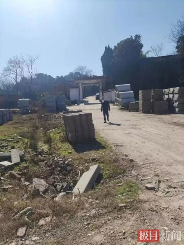 官方:胡鑫宇系自缢死亡 尸体发现地系原始第一现场
