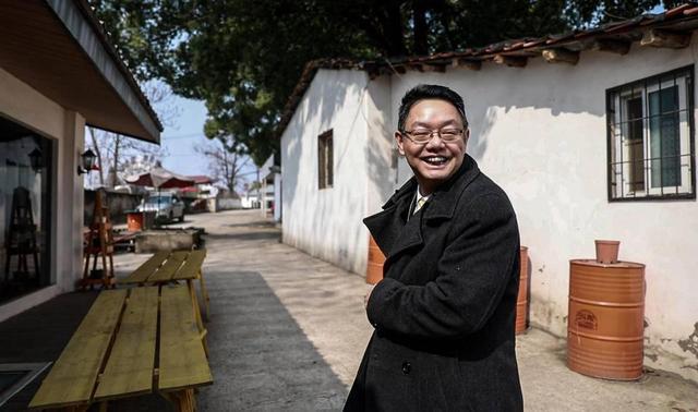 个性官员叶青退休：因太敢说被孤立 现在更加敢说