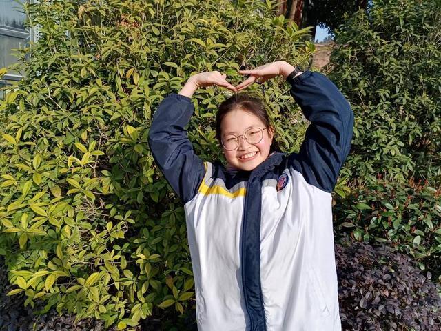 女子被西交大少年班录取，梦想成为一名医生