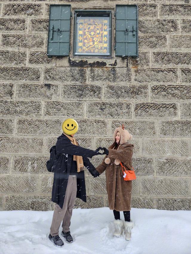 Selina宣布怀孕 名字已经想好了叫小腰果！