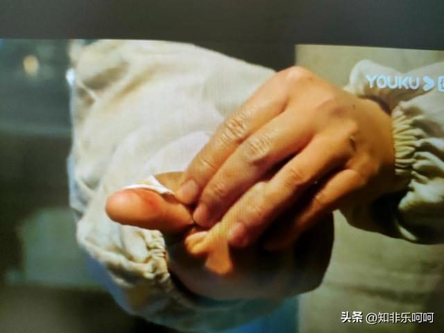 《他是谁》卫国平被调查，公安局内部是否有内奸？