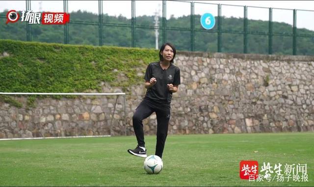 江苏女足主教练更新社媒，对球员进行加油鼓劲