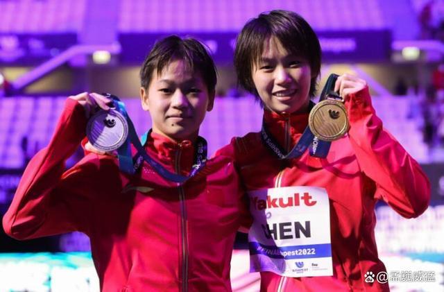 全红婵陈芋汐女子双人十米台夺冠 领先对手60多分