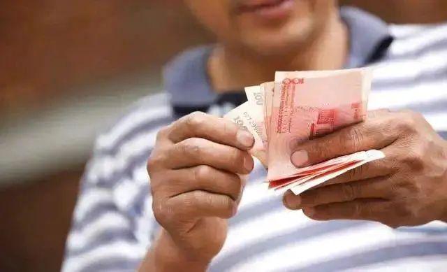 专家建议给生孩子的人发薪：生育本身就是一份工作