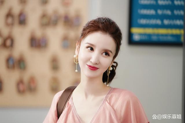 张萌问我出轨的角色这么经典吗? 网友:又经典又气人