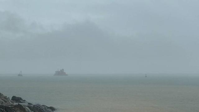 福景001起重船沉没事故报告发布，企业未撤离人员造成重大人员伤亡