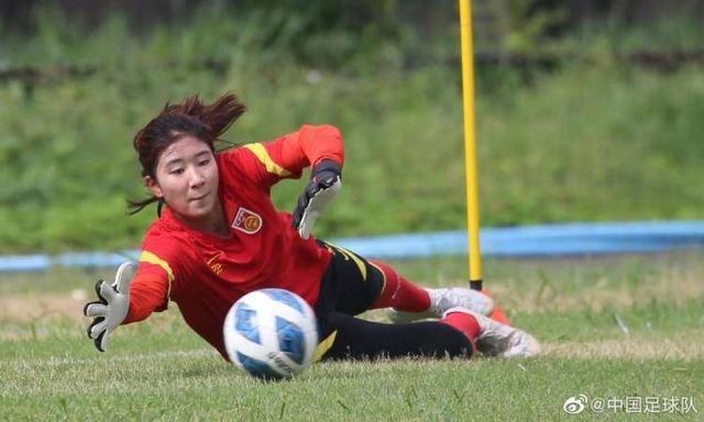 中国U20女足亚洲杯预赛第二阶段将开打 女足抵达缅甸仰光