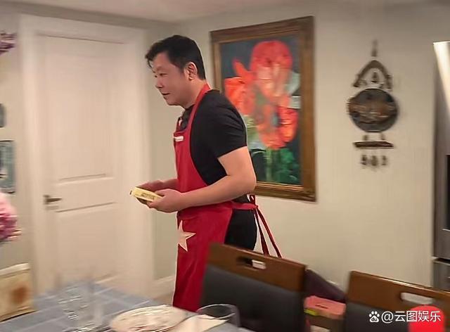 演员孙思瀚长居美国 陪伴老母尽显孝心