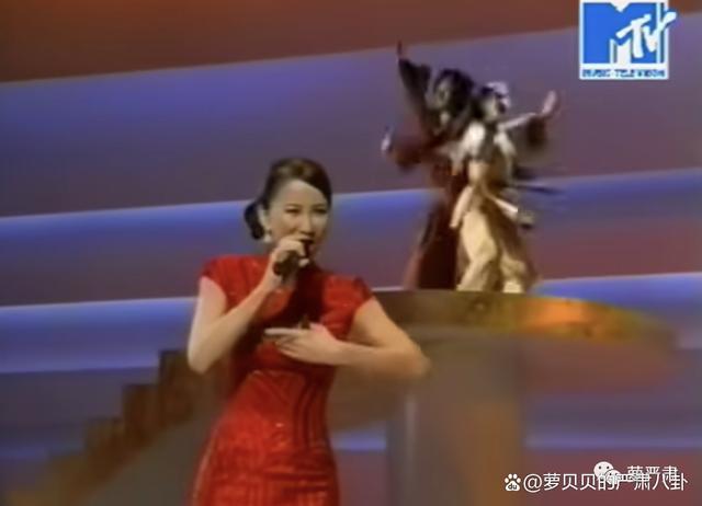 李玟为世界奉献好心情到最后一刻 轻生当天还在给粉丝发语音