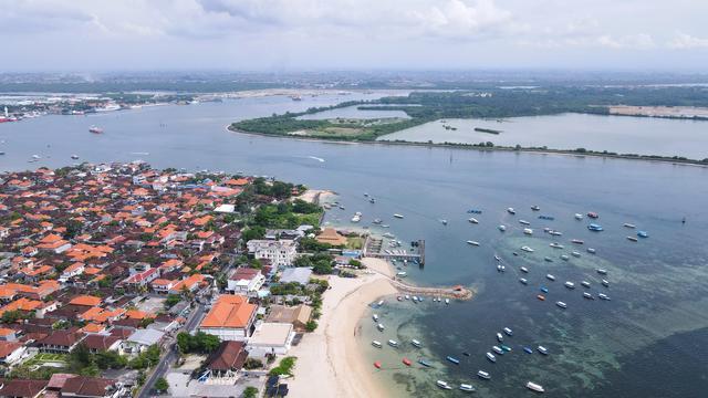 巴厘岛将对游客收入境费，用于保护当地环境和文化项目