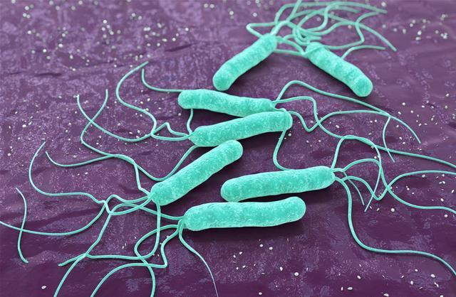 烧心“天敌”奥美拉唑,为什么要空腹吃?医生:3个副作用早了解