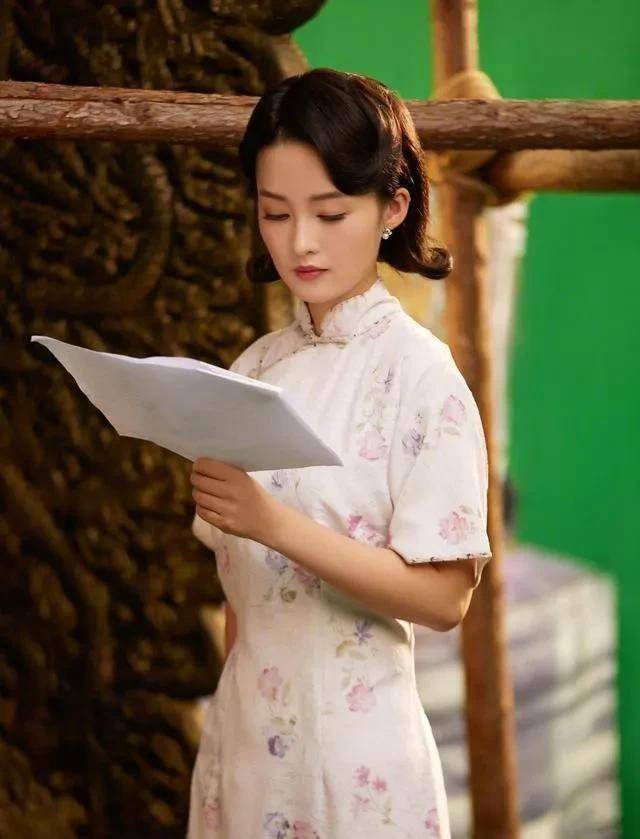 曝王一博李沁将合作民国剧 王一博李沁民国范值得期待