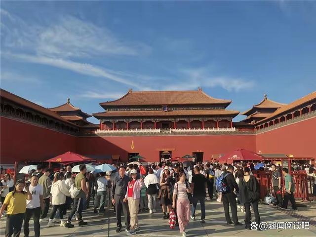  全国景区最堵前五名是谁 你去过几个？