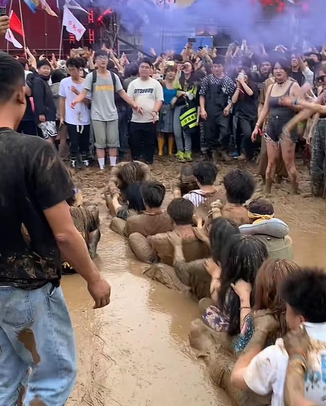 音乐节财物被盗失主发声，帐篷和部分财物在不知不觉中失踪