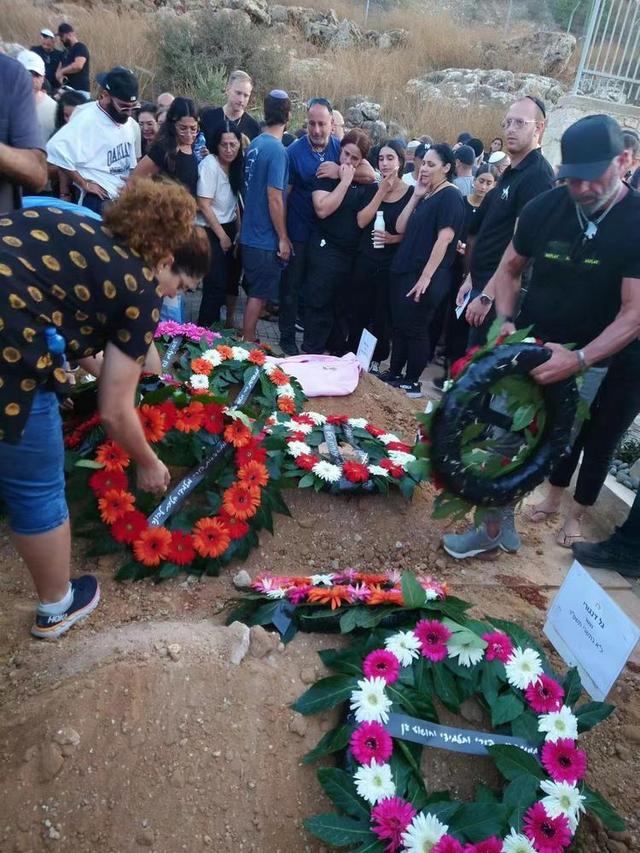 以色列华人商会：当地华人至少3人中弹