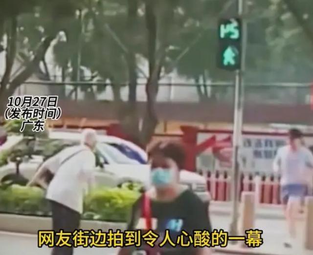 广东一老人摔倒小伙下意识躲闪自证清白引争议，社会的悲哀！