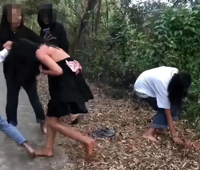 什么样的人容易去霸凌别人 校园暴力,是一个老生常谈却又不得不说的问题