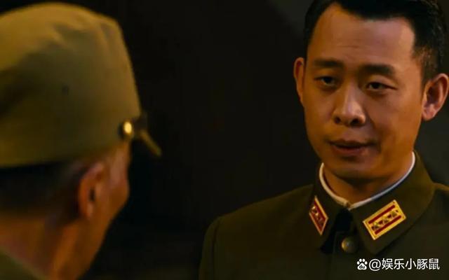 张译新片口碑炸了！《刀尖》上映首日票房突破1300万