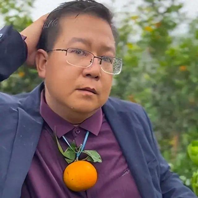 广西武鸣沃柑“橘长”魔性宣传 网友：哥，我买还不行吗？！
