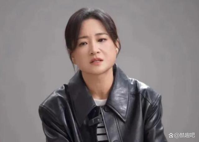 贾玲说坚持不下去的时候听这首歌 网友：这首歌真的有一种说不出的力量