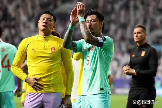 国足大胜后张琳芃表情引热议未和队友一起庆祝表情让人心疼2