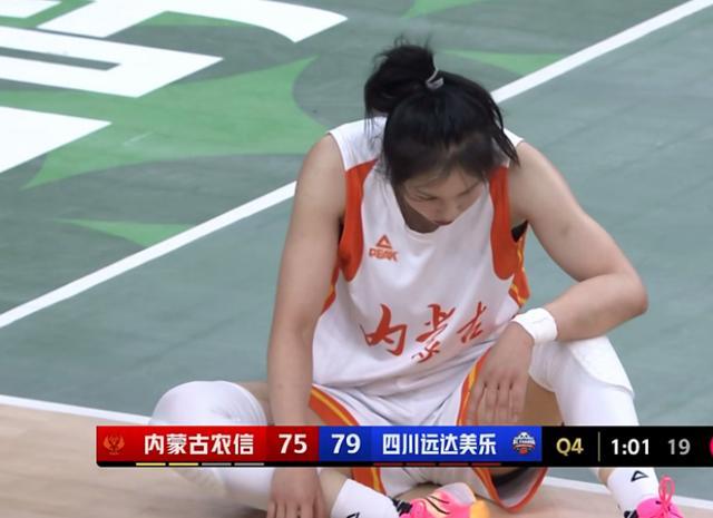 对飙李梦！中国女篮又一24岁猛将崛起 张茹季后赛抢断王
