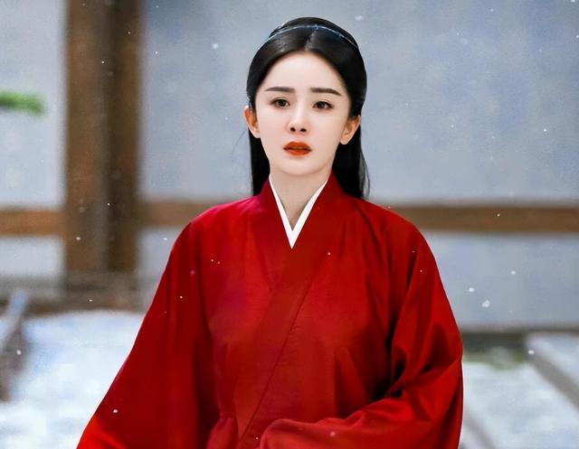 狐妖小红娘物料轰炸 张云龙杨幂龚俊系列剧热度太高了