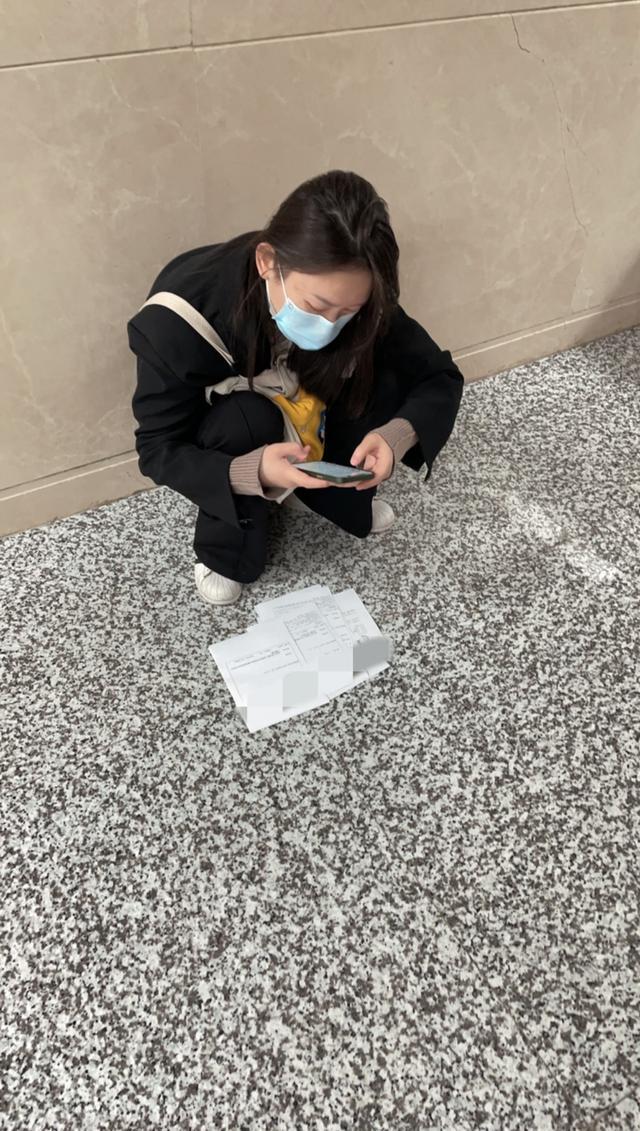 我在医院当患者“临时家属” 职业陪诊师的酸甜苦辣